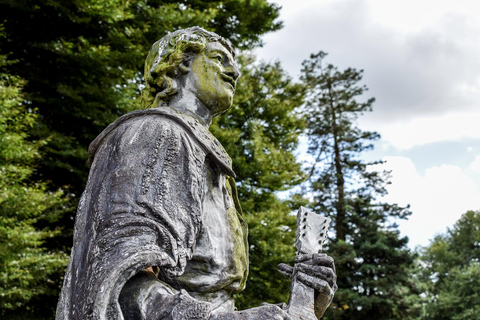 Cardiff: Bay Trail, St Fagans & Cathedral Half Day Tour