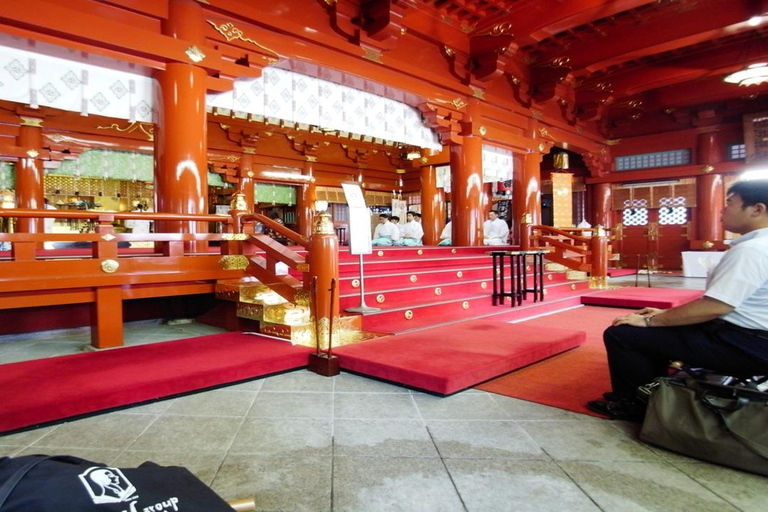 Tokyo: A Ritual Experience in Kanda Myojin & a Naorai Meal