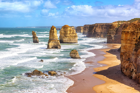 Melbourne: Great Ocean Road Reverse Tour with 12 Apostles Central Melbourne Meeting Point