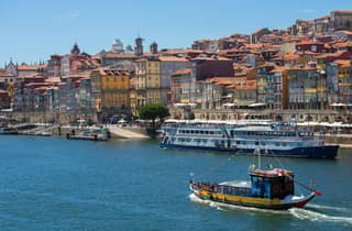 Porto: Sechs-Brücken-Bootsfahrt sowie Portweinkeller und -verkostung