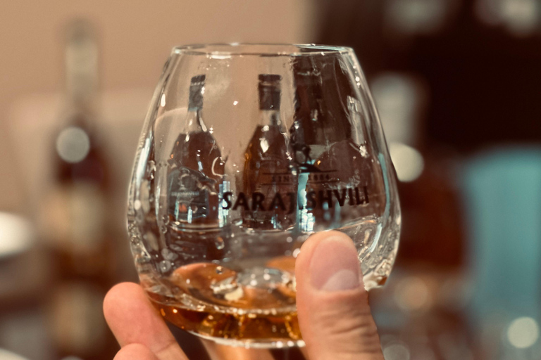 تبليسي: تذوق النبيذ الاحترافي ودروس الطبخ الجورجي من الشيف