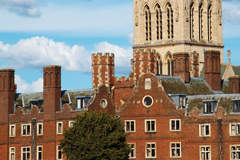 London: Cambridge-Newton to Nobel Prizes Guided Walking Tour