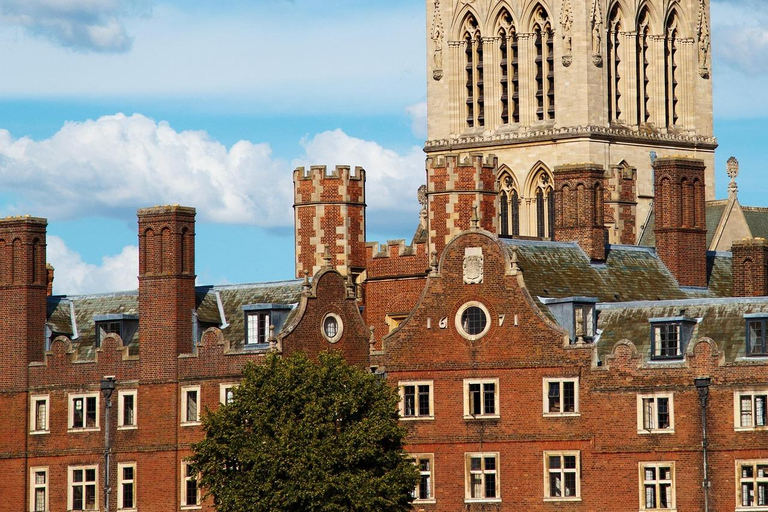 London: Cambridge-Newton to Nobel Prizes Guided Walking Tour