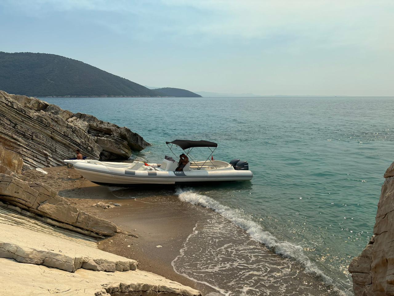 Bootstour in Saranda: Krorez, Kakome, Gremina, Höhlen & Soldaten