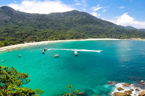 Guided tour of Angra, with lunch (departing from Angra)