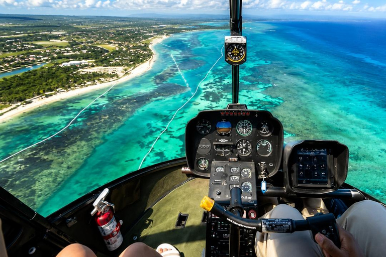 Punta Cana: Helicopter Tour Over Bavaro & Cap Cana Reef Helicopter Tour – 15 Minutes