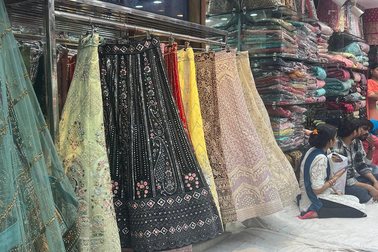 Delhi: Private Half-Day Shopping Tour with Choice of Guide Private Half-Day Shopping Tour with Choice of Guide