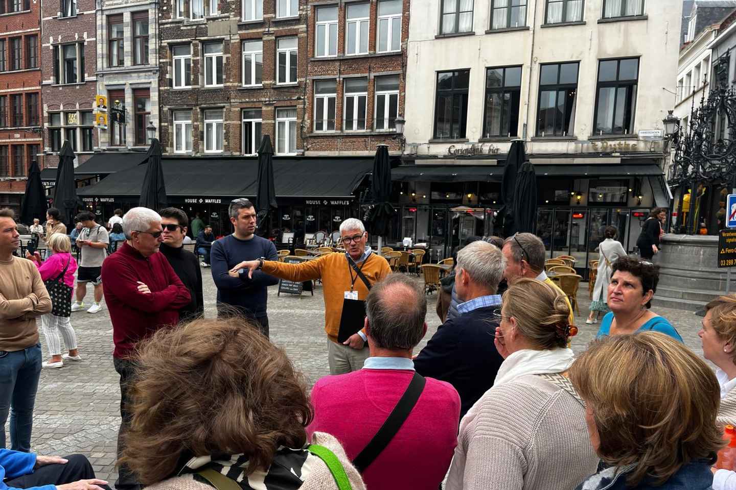 Antwerp: Guided City Walking Tour - Antwerp: Guided City Walking Tour offering multiple options