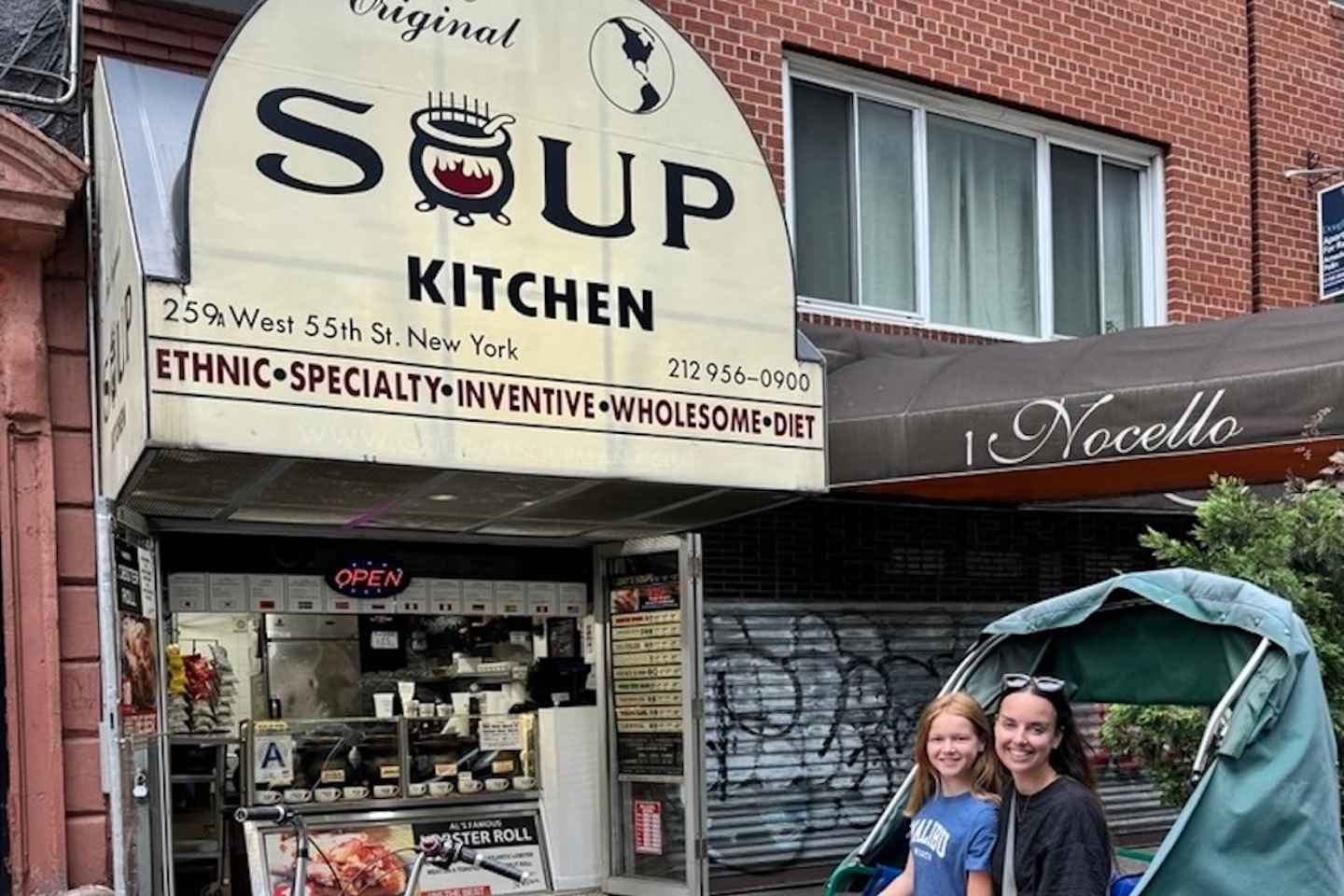 New York: Seinfeld Locations Tour - 1 Hour Tour (including Tom’s/Monk’s Restaurant)