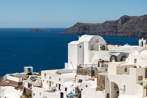 Santorini: vaart vulkanische eilanden & bezoek warmwaterbronRondvaart met vervoer van/naar hotel - zonder bezoek Oia