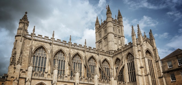 Visit Bath  2 Hour Historic Walking Tour With An App in Bristol