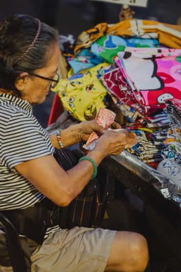 Manila: Guided Night Market Experience | GetYourGuide