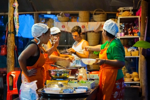 Siem Reap: Clase de cocina por la tarde y visita al puebloClase de cocina por la tarde y visita al pueblo