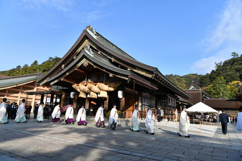 Visite en bus de 2 jours, aller simple, de KOKURA à HIROSHIMA en passant par IZUMO