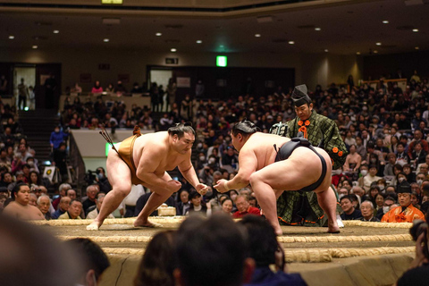 Tóquio: Torneio de luta de sumô em Ryogoku (assento B)