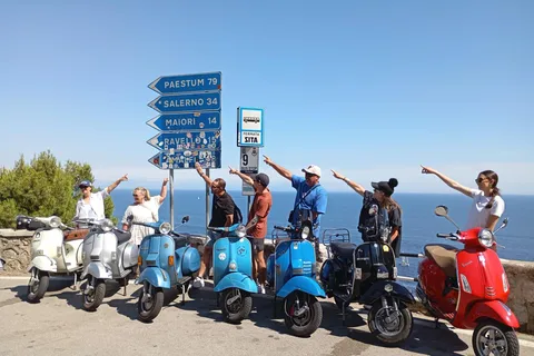 Privat Amalfikustens Vespa-tur med vägkapten