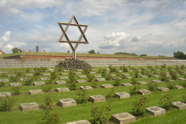 Da Praga: tour del campo di concentramento di Terezín + museo del ghetto