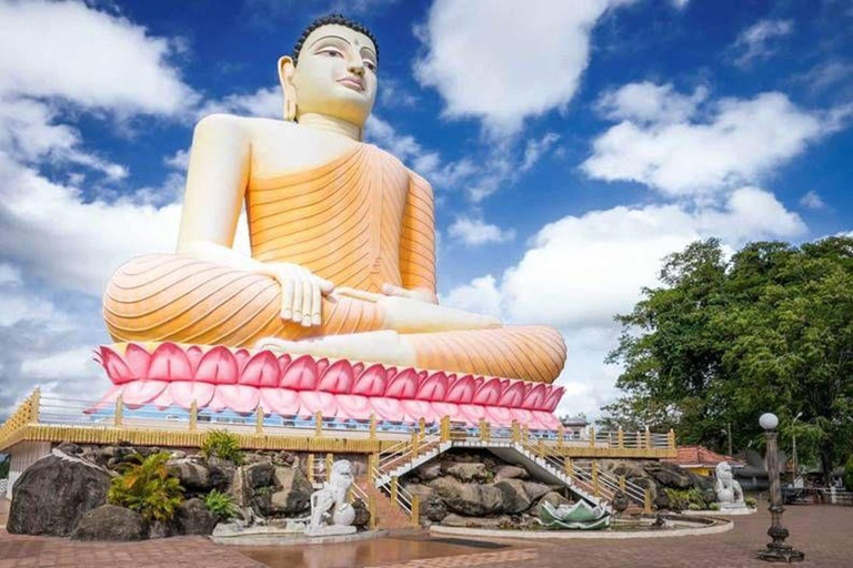 Bentota City Tour with Boat Safari & Kande Viharaya