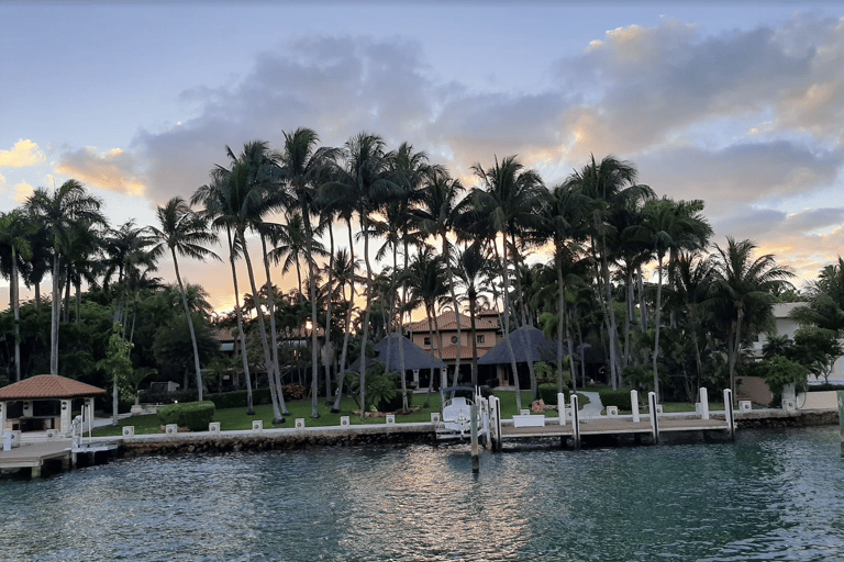 Miami : Croisière de 90 minutes au coucher du soleil avec un bar à Mojito à bord