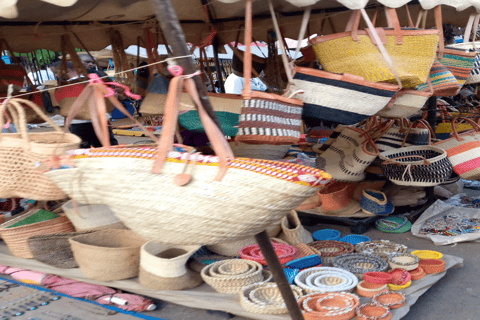 (Nairobi) Shopping di souvenir e tour storico di mezza giornata