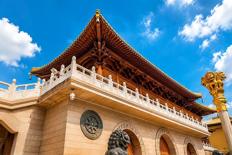 Shanghai: Jing’an Temple Ticket with English Audio Guide Jing’an Temple Ticket + English Audio Guide
