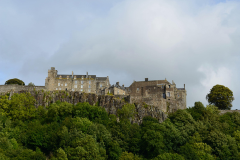 Stirling: Stirling Castle Entry Ticket & City Audio Guide