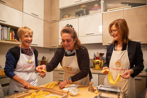 Genoa Walking Tour & Traditional Cooking Class with Wine