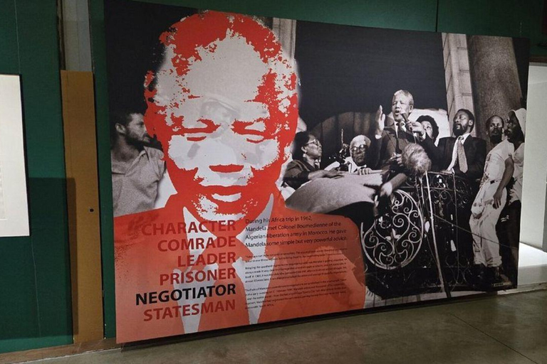 Johannesburg: Private City, Soweto, & Apartheid Museum Tour