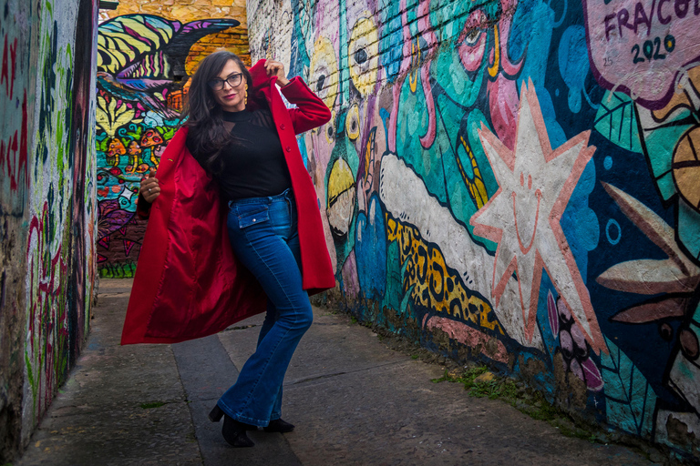 Candelaria Bogotá: Photo Shoot and Private Hike for Couples