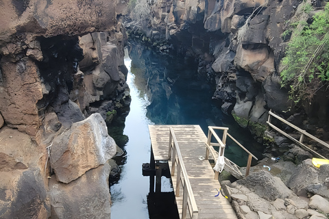 Santa Cruz: Playa de los Alemanes, Salt Mines & Las Grietas