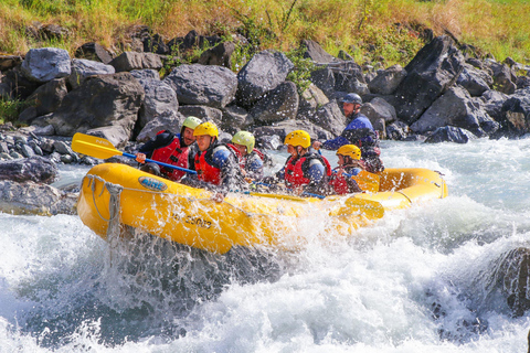 De Zurique: Viagem de 1 dia de aventura de rafting em Interlaken