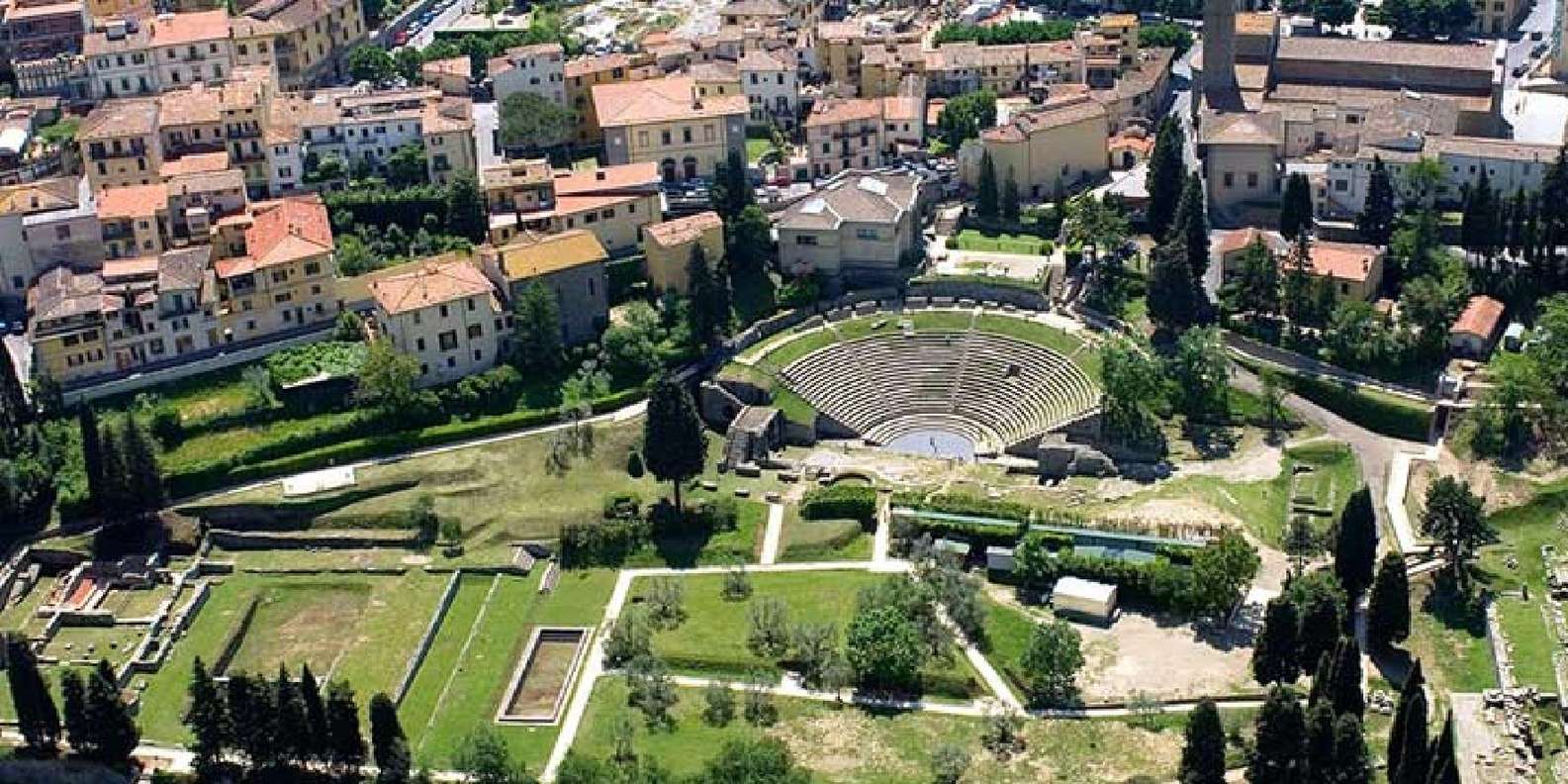 Florence: Private Golf Cart Tour to Fiesole & Roman Sites