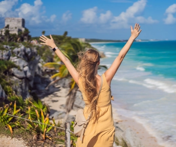 Riviera Maya: Tulum Ruins and 2 Cenotes Half-Day Tour