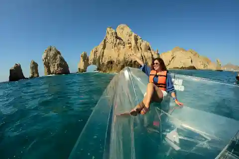 Los Cabos : Tour en bateau transparent avec visite de la ville en option.