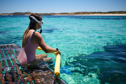 Rottnest Island: Guided Snorkeling Boat Tour with Gear