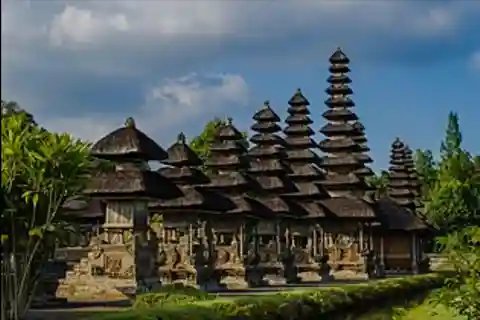 Bali: Tanah lot, Monkey Forest, Taman Ayun Sunset Tour