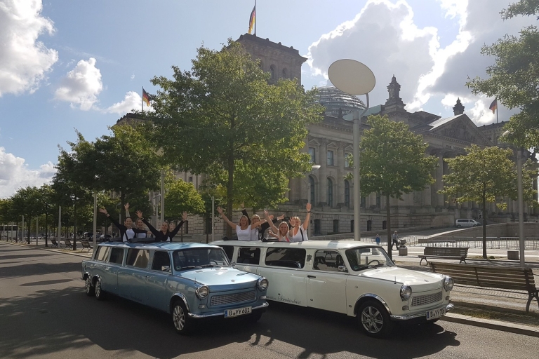 Berlin: Jazda samochodem w limuzynie Trabant2-godzinna wycieczka po Berlinie limuzyną Trabant
