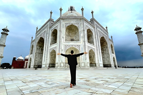 From Jaipur: Private Taj Mahal Sunrise Tour with Guide & Car Tour With Private Car, Guide & Tickets