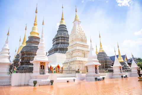 Chiangmai : Kleverige waterval &amp; Land van engelen &amp; Wat ban den.