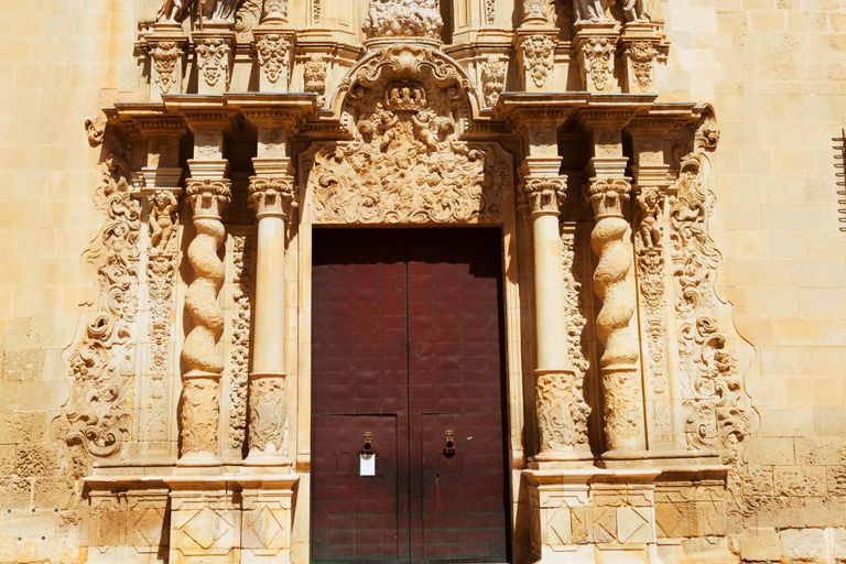 Alicante: Paseo exprés con un local en 60 minutos