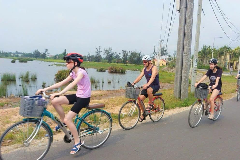 Hoi An: Countryside Bicycle Tour with Farm, Basket Boat Ride