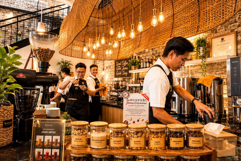 Jakarta: Batik, Jamu Tasting, and Old Town Tour