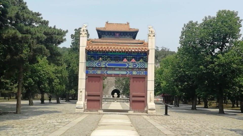 Juyongguan长城、神圣道路和Ming墓 - Hizvo