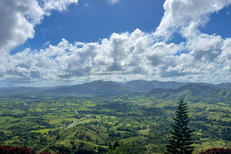 Aventura panorámica en Punta Cana a Montaña Redonda y Haitises