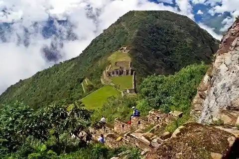 De Cusco: Caminhada de 3 dias em Choquequirao com alojamento