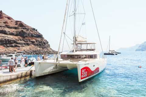 Santorini: Luxury Small Group Catamaran w/ Meal & Open Bar