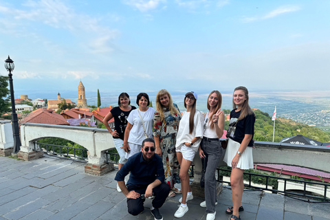 Tbilisi: 6-Day Georgia Tour with Wine Tasting & Cooking
