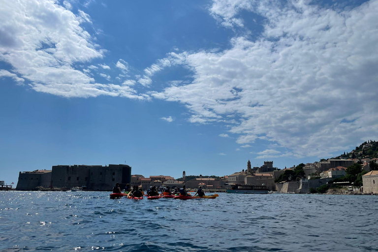 Dubrovnik: Guidad tur med havskajakpaddling och snorkling