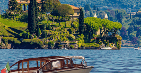 Bellagio: Villa Balbianello Shared Boat Tour with Tickets