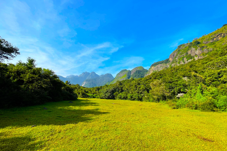 knuckles mountain range Duwili Ella tour - Sri Lanka